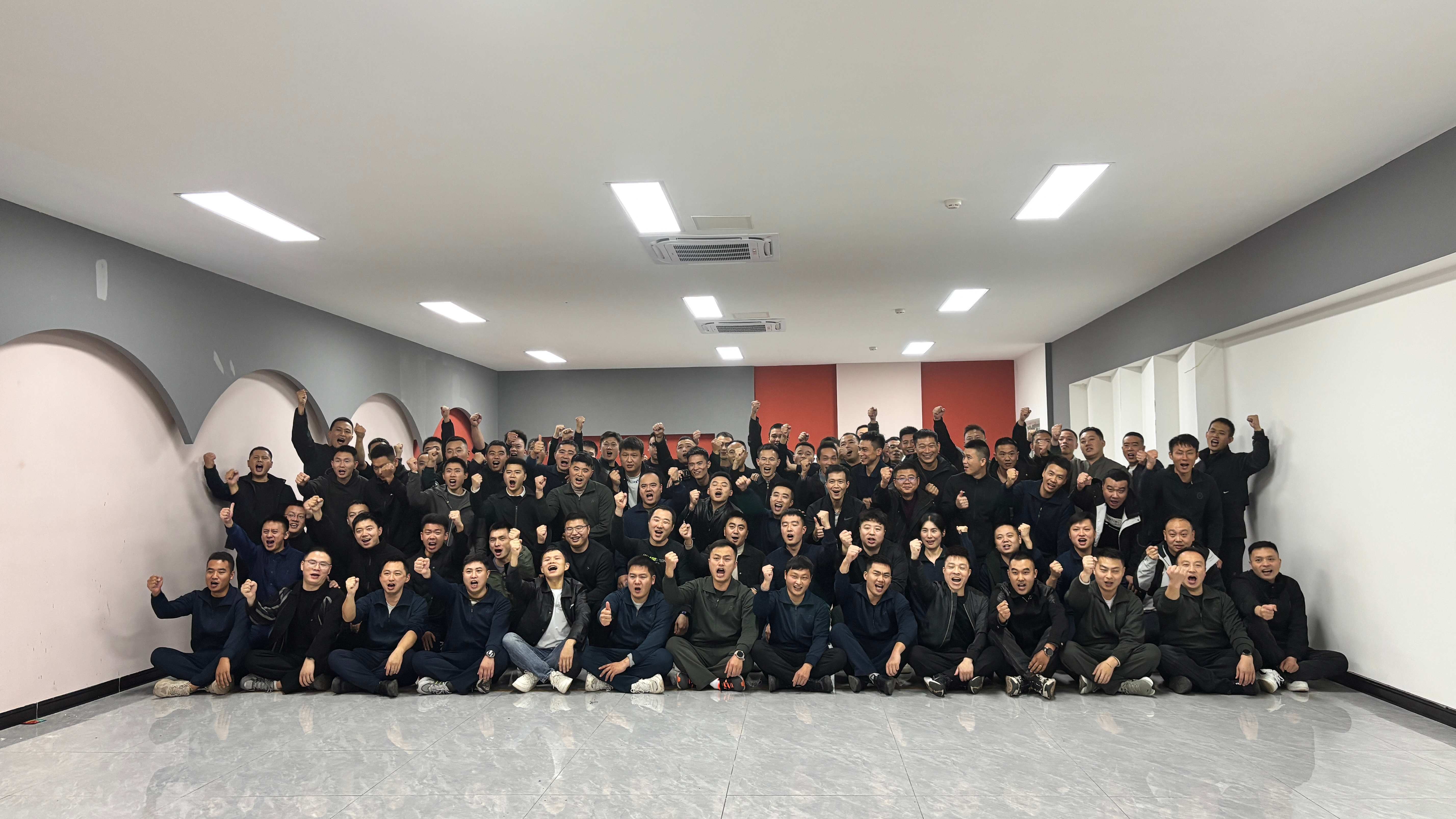 2025年自流井区退伍军人拓展训练